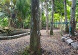 Casa com Características de Sítio à Venda no Maris