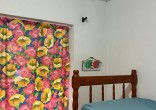 Casa � Venda no Mariscal com Jardim e Quadra de Ba