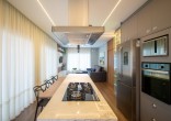 Casa Térrea à Venda no Mariscal a 350m da Praia