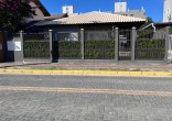 Casa Térrea à Venda no Mariscal a 350m da Praia