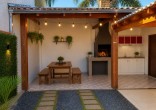 Casa � Venda em Zimbros a 400 Metros da Praia