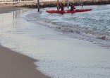 Casa � Venda em Zimbros a 400 Metros da Praia