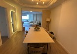 Apartamento à venda na Avenida Atlântica em Balneá