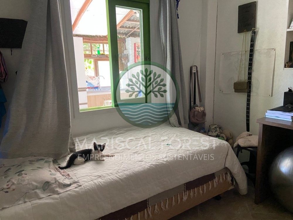 Casa charmosa cercada pela natureza no Z Amndio,