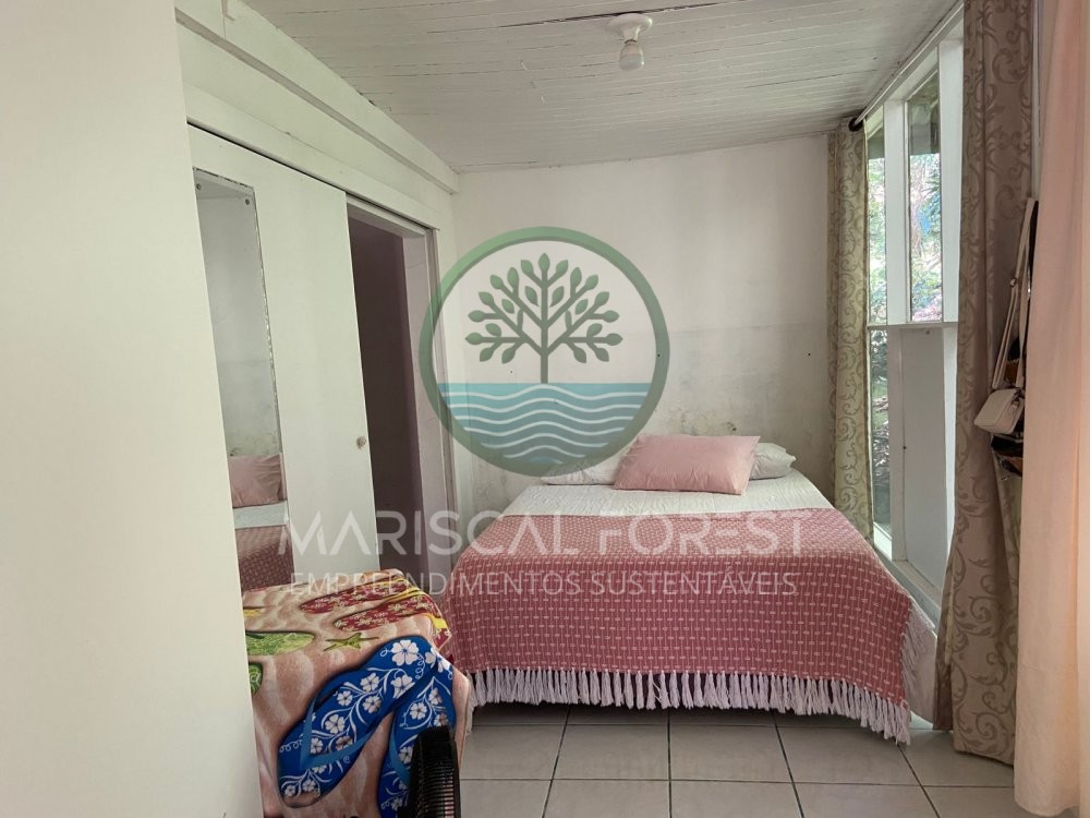 Casa charmosa cercada pela natureza no Z Amndio,