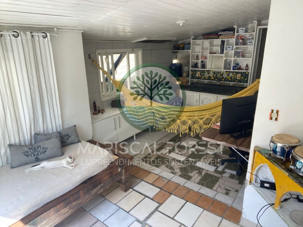 Casa charmosa cercada pela natureza no Z Amndio,