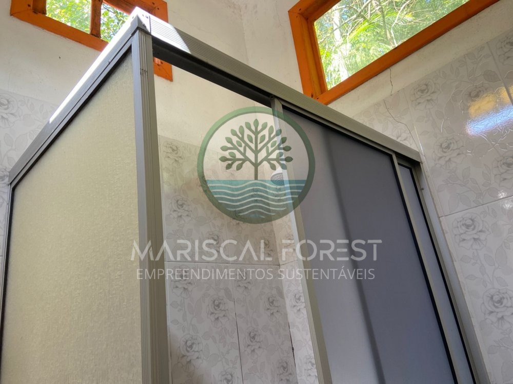 Casa charmosa cercada pela natureza no Z Amndio,