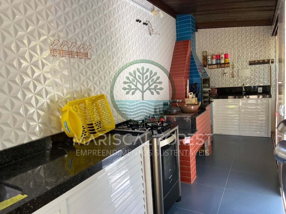 Im�vel diferenciado no Mariscal para Pousada