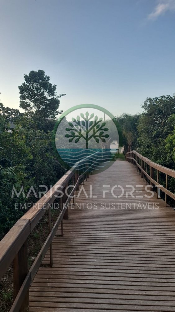 Casa � Venda em Zimbros a 400 Metros da Praia