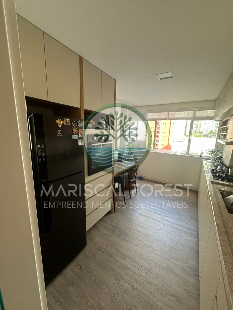 Apartamento � venda na Avenida Atl�ntica em Balne�
