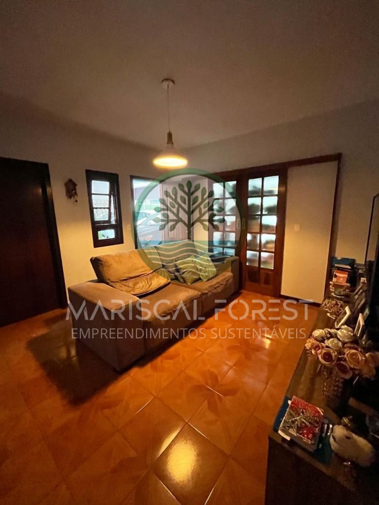 Casa � Venda em Brusque SC com 4 Quartos | 240m� |
