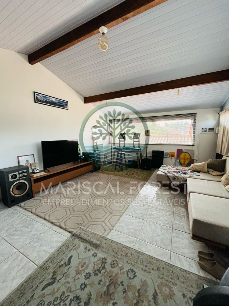 Casa � Venda em Brusque SC com 4 Quartos | 240m� |