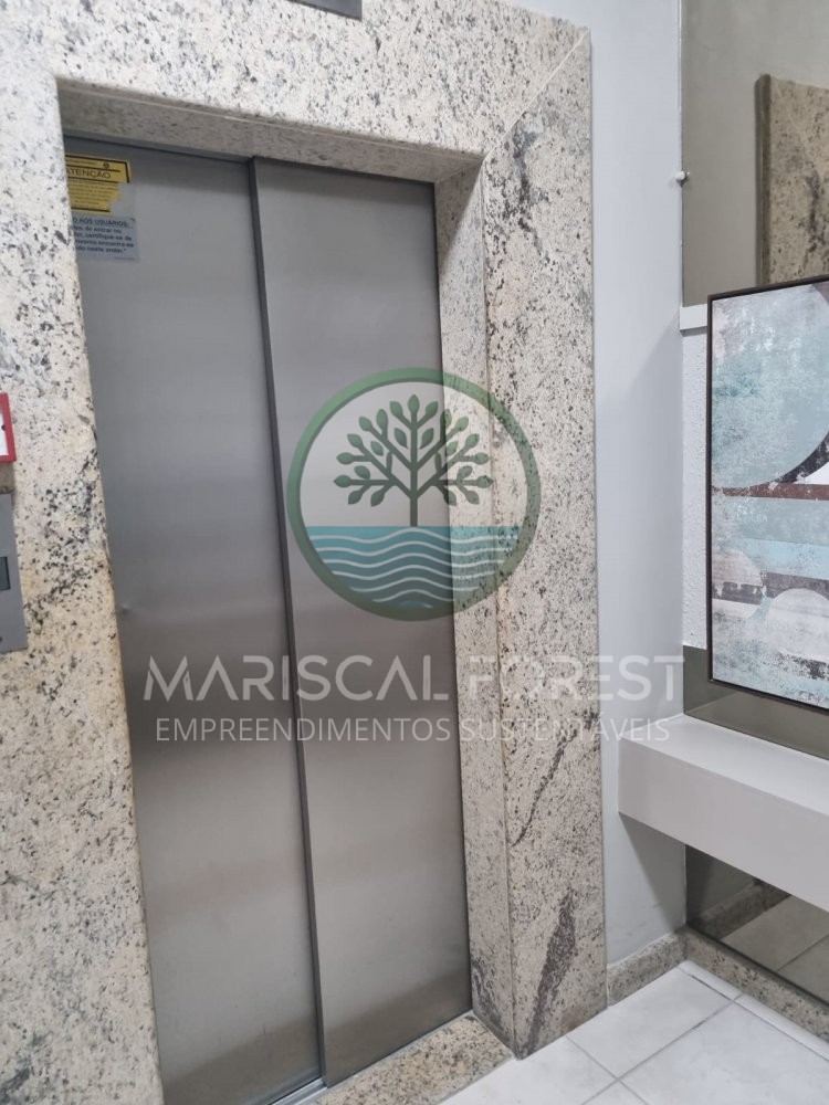 Apartamento em Jurer� Leste com Vista para o Mar |