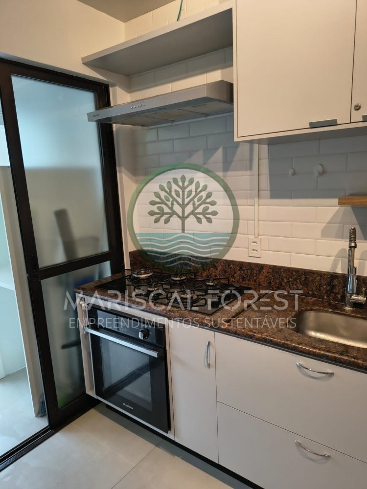 Apartamento em Jurer� Leste com Vista para o Mar |