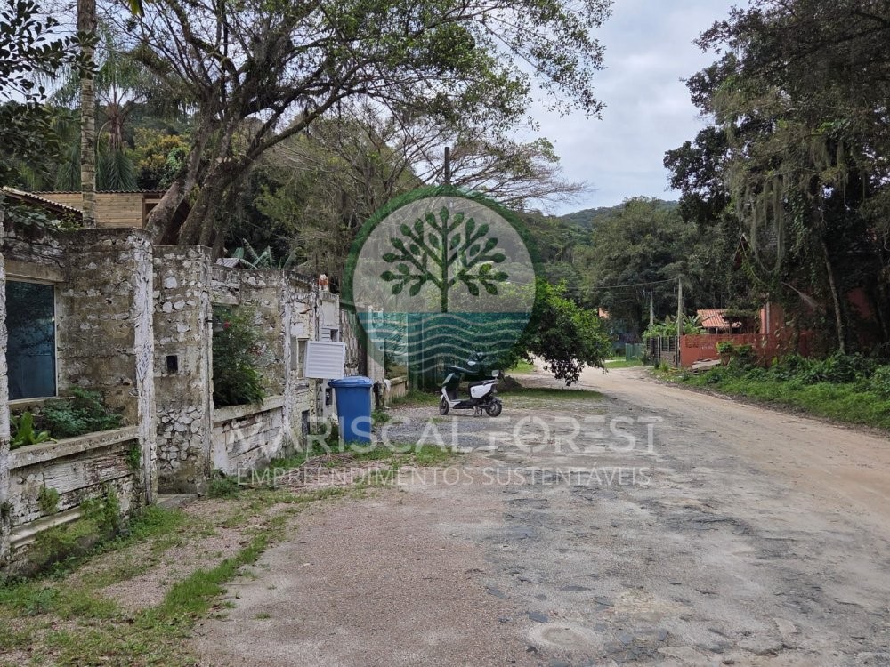 Casa � venda em Mariscal com fundos para a mata | 