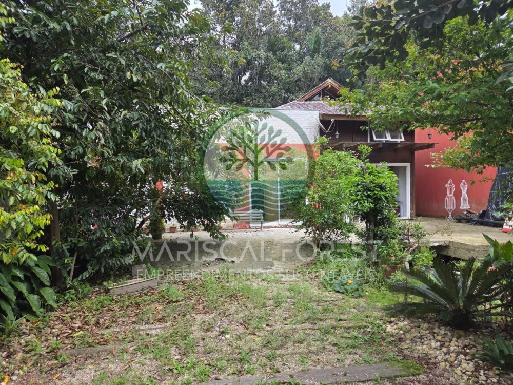 Casa � venda em Mariscal com fundos para a mata | 