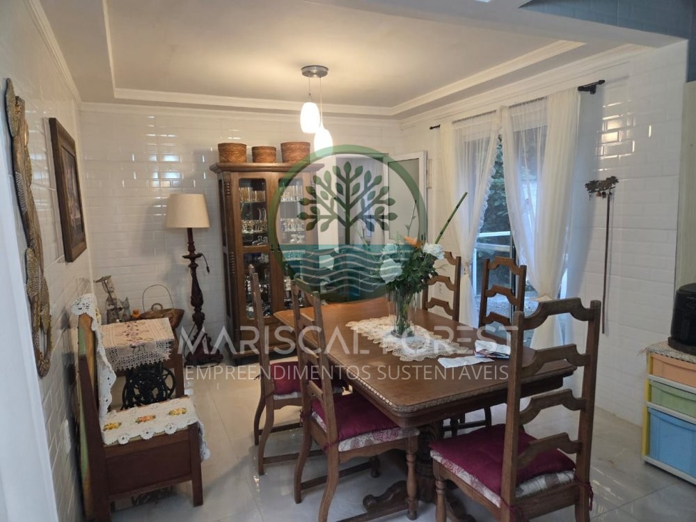 Casa � venda em Mariscal com fundos para a mata | 