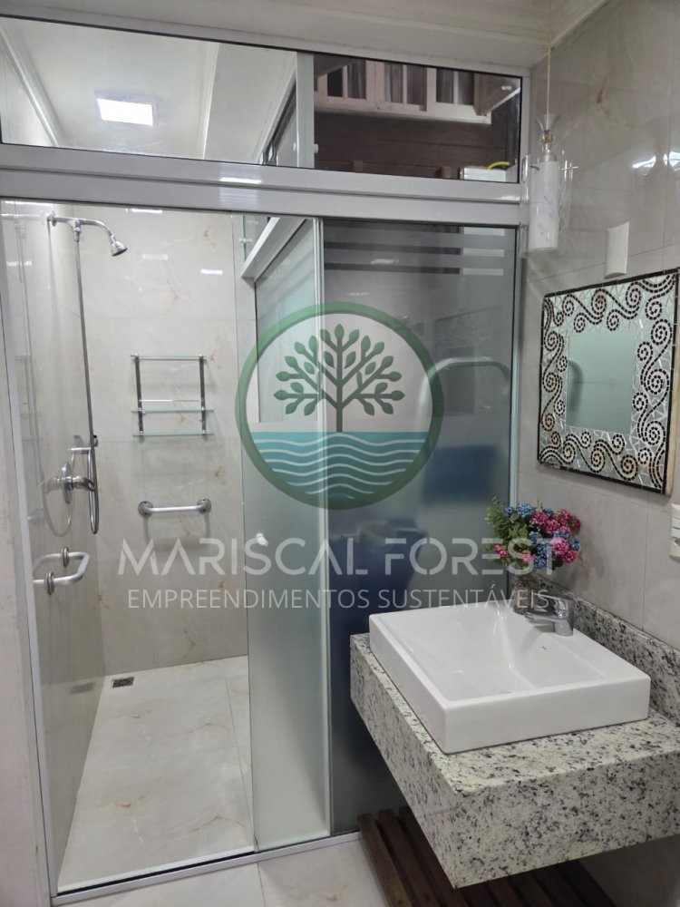 Casa � venda em Mariscal com fundos para a mata | 