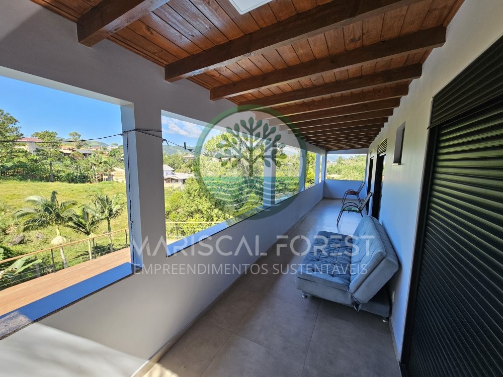 S�tio com Casa de 420 m� e Piscina � Venda em Paul