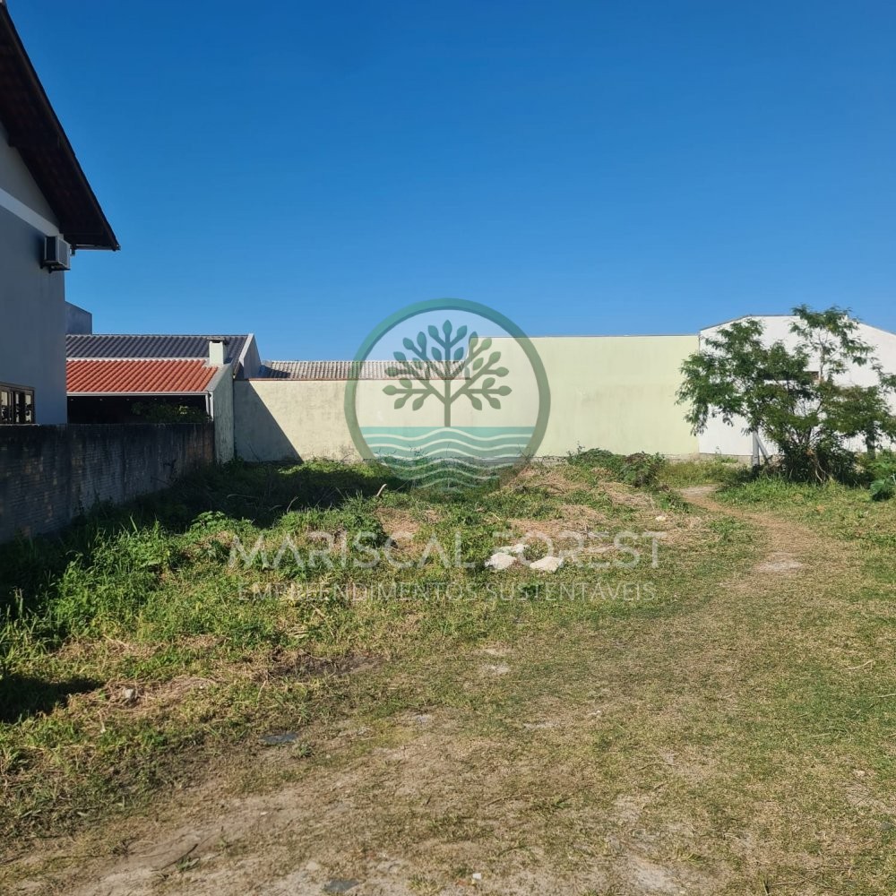 Terreno em Mariscal com 400 m�, �rea Verde e Rua s