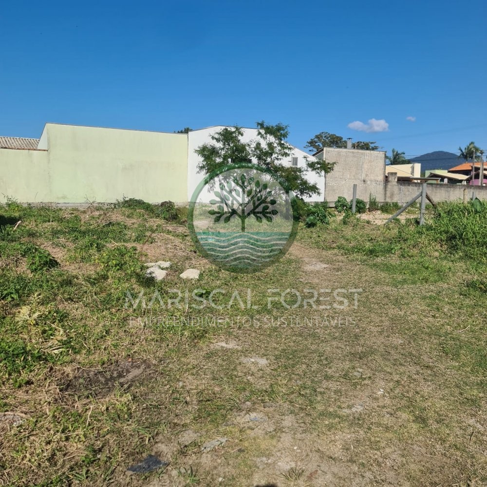 Terreno em Mariscal com 400 m�, �rea Verde e Rua s