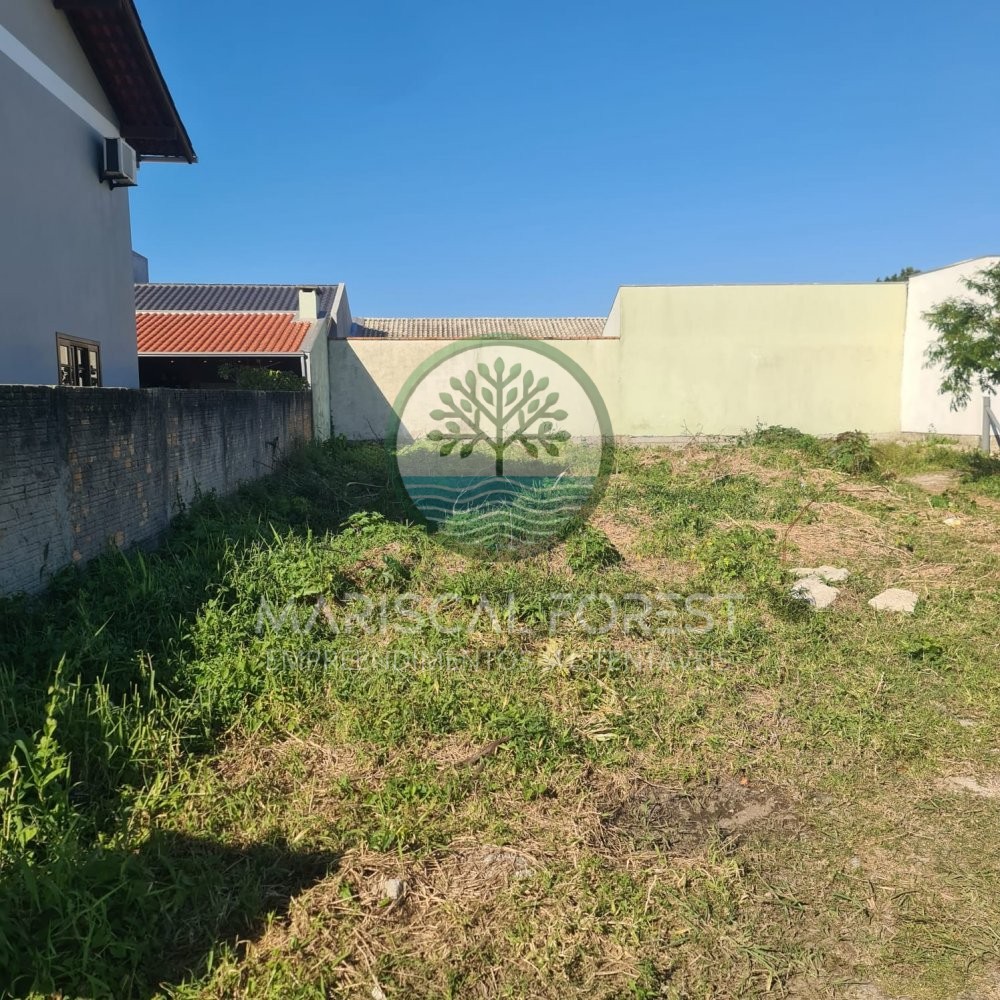 Terreno em Mariscal com 400 m�, �rea Verde e Rua s