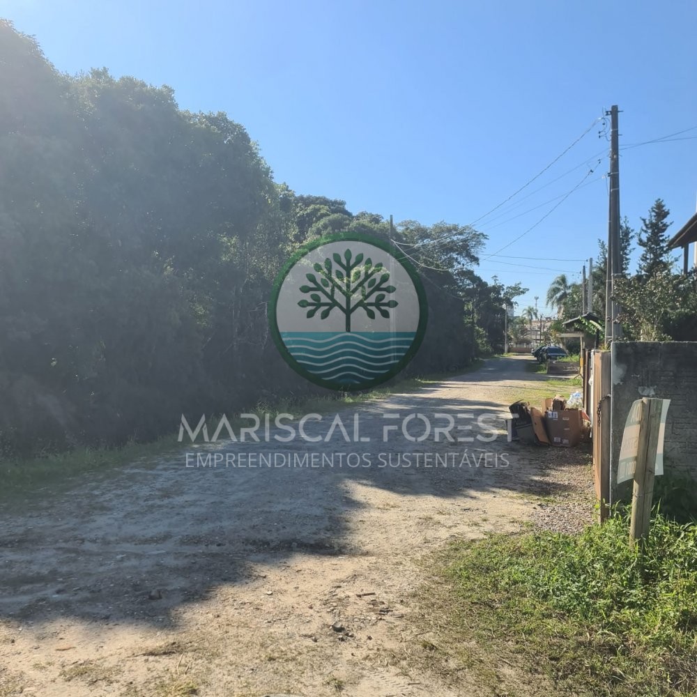 Terreno em Mariscal com 400 m�, �rea Verde e Rua s