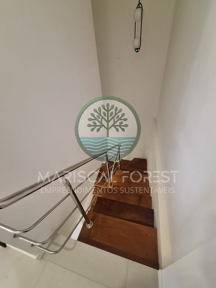Cobertura Duplex com 3 Su�tes � Venda no Mariscal,