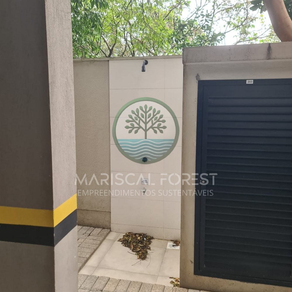 Cobertura Duplex com 3 Su�tes � Venda no Mariscal,