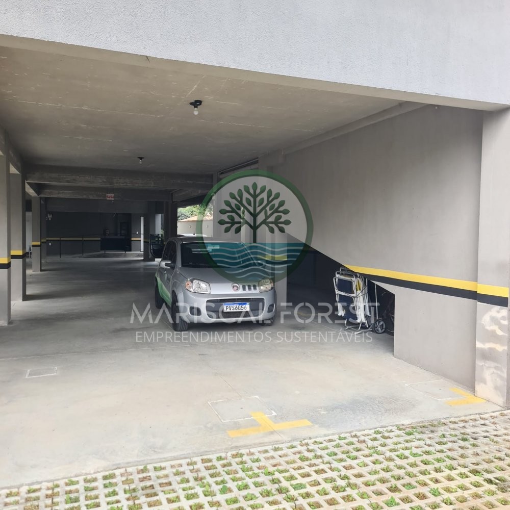 Cobertura Duplex com 3 Su�tes � Venda no Mariscal,