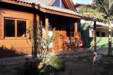 Casa á venda em Bombinhas